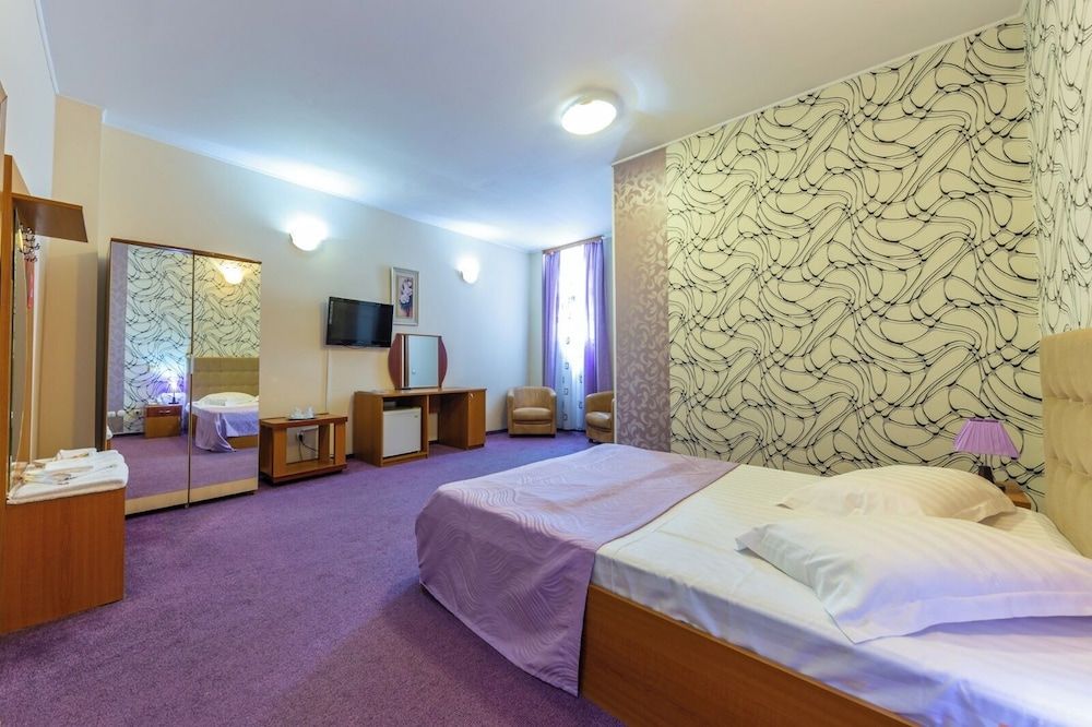 Hotel Amphitryon thumbnail 2