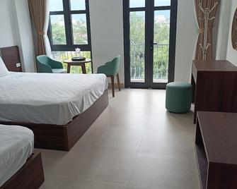 Dhn House - Cam Pha - Bedroom