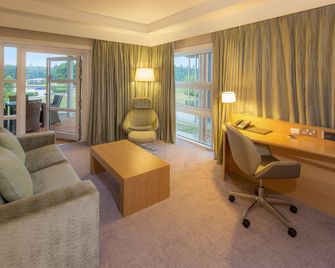 Hilton at St.George's Park, Burton Upon Trent - Burton upon Trent - Sala de estar