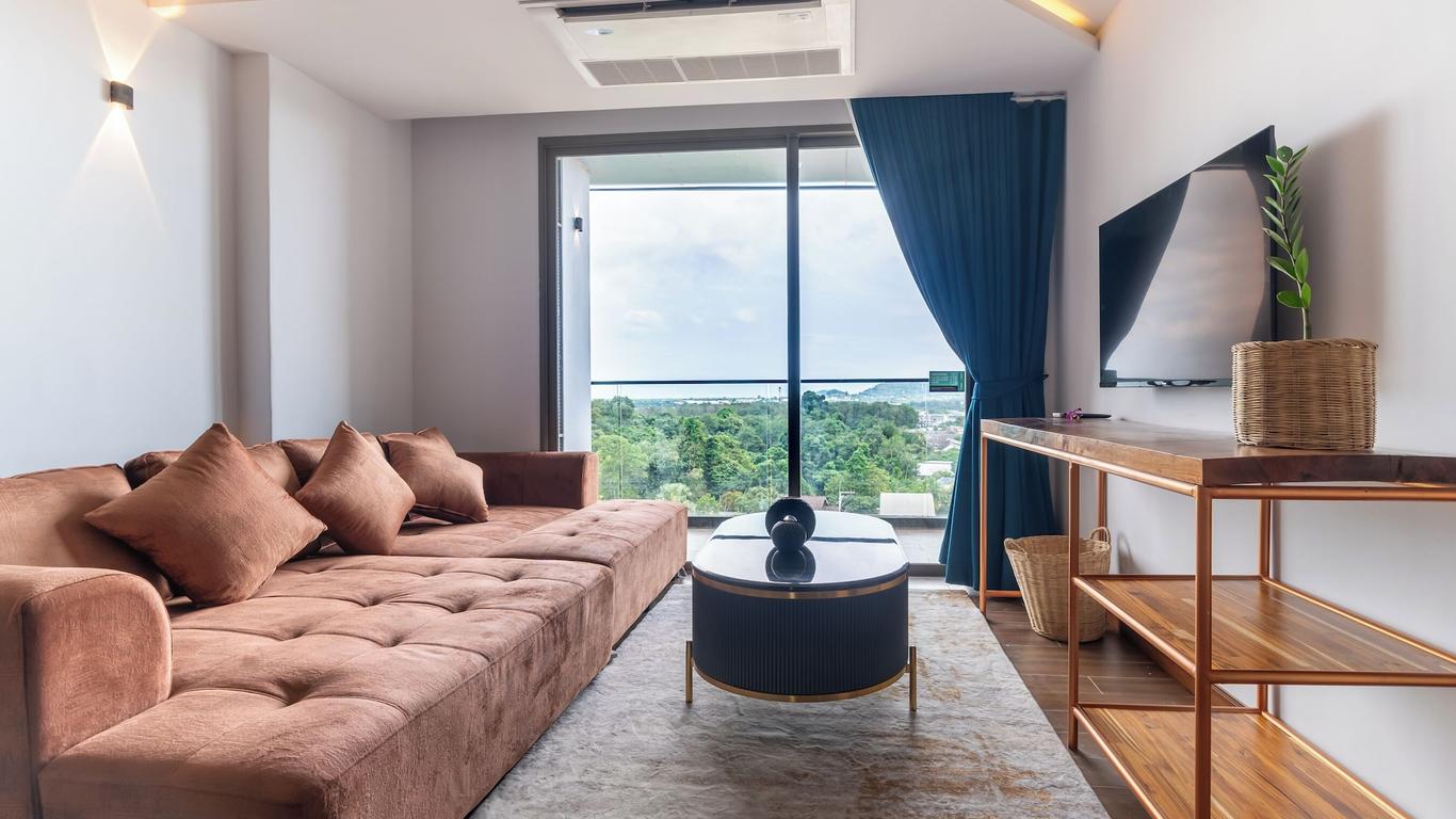 The Blue Hotel - Sha Plus