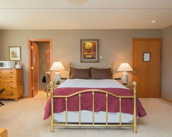 Brookside Bed & Breakfast - Hood River - Bedroom
