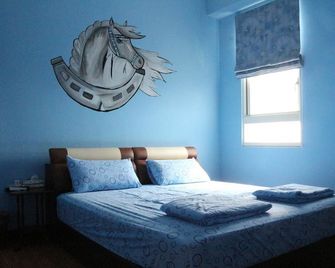 Equuleus Homestay - Magong City - Bedroom
