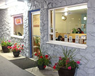 Silver Sands Motel - Florence - Reception