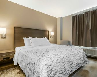 Red Roof PLUS+ Jamaica, NY - JFK Airport - Queens - Sovrum