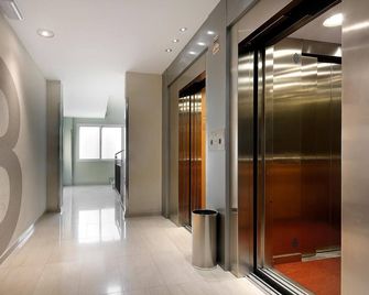 Hcc Montblanc - Barcelona - Hallway