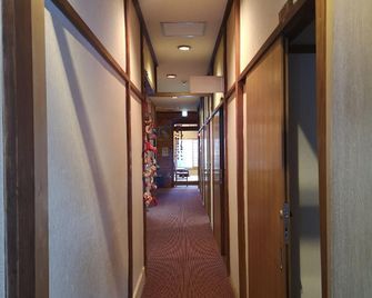 Oshino Kogen Hotel - Oshino - Hallway