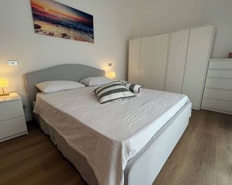 Giode X Borgo Roma - Verona - Habitación