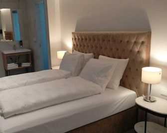 Hotel Oscar - Kastela - Schlafzimmer
