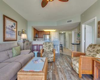 Gulf Coast Getaway with Balcony and Resort Amenities! - Panama City