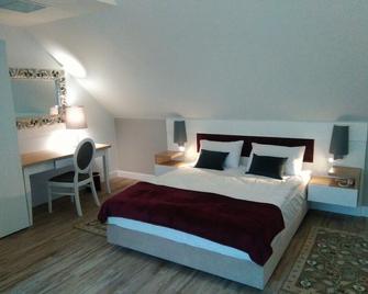 Hotel Rozbicki - Włocławek - Slaapkamer