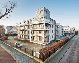 Dom & House - Apartments Sopocka Przystan - Sopot - Building