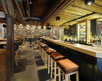 Eiger Guest House - Grindelwald - Grindelwald - Bar
