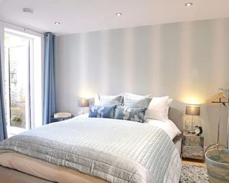 Urban chic - Eastbourne - Schlafzimmer