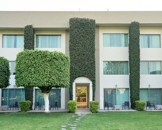 Hotel Estancia Business Class - גוואדאלחארה - בניין