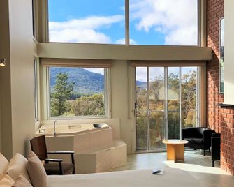 Macedon Ranges Hotel & Spa - Mount Macedon