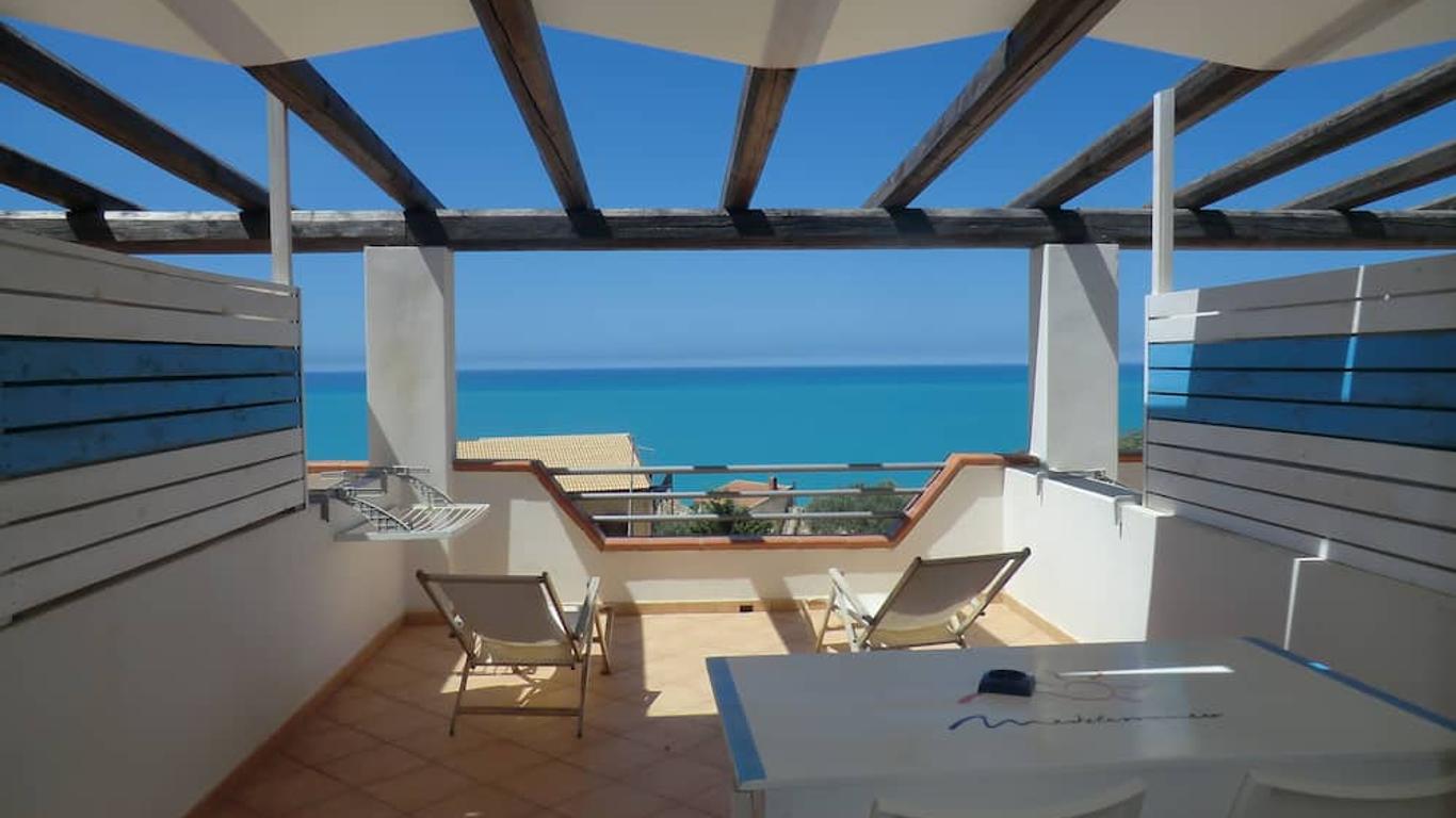 Bed and Breakfast Mediterraneo Mare E Sole
