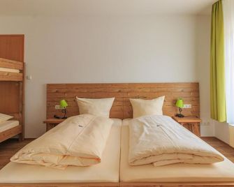 Landhotel Gary - Wolframs-Eschenbach - Habitación