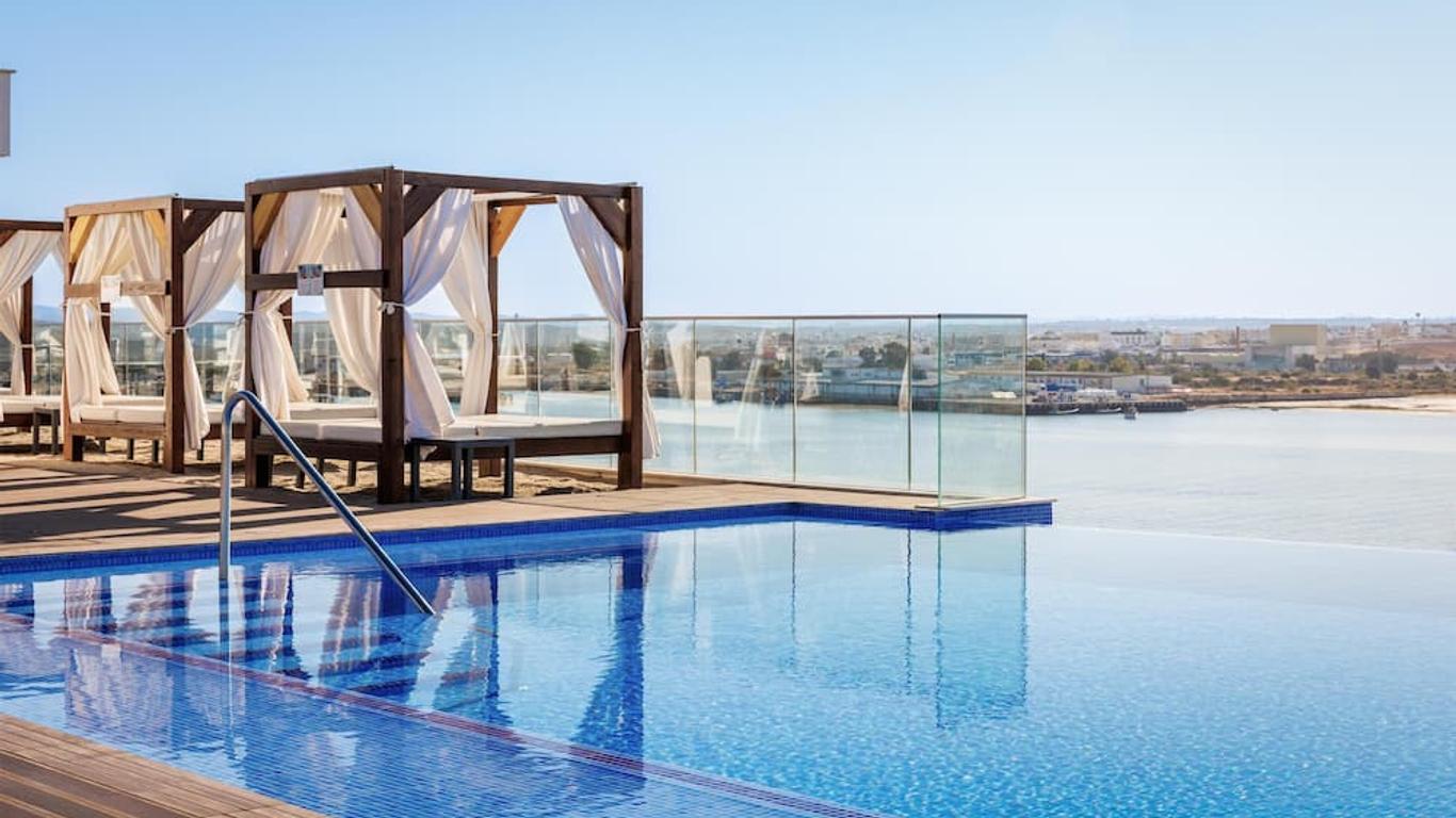 Jupiter Marina Hotel & Spa - Adults Only