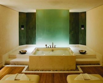 Symphony Style Hotel Kuwait - Salmiya