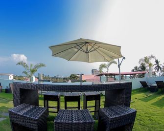 Blue Water Boutique Hotel - Negombo