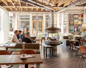 Q-Factory Hotel - אמסטרדם - מסעדה