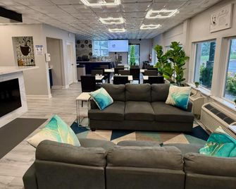 Lx Hotel, SureStay Collection by Best Western - Manchester - Лоббі