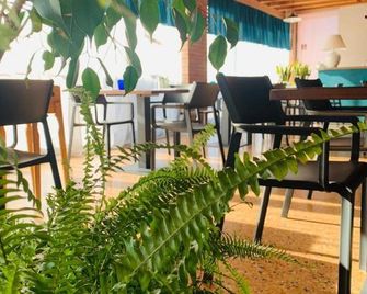 호텔 로칸다 토레 - 아이솔라 비센티나 - 레스토랑