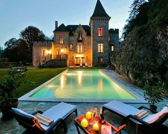 manoir de la malartrie - Vézac - Pool