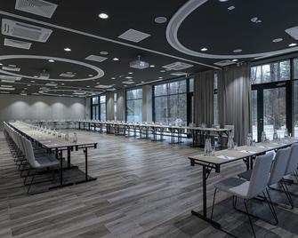 白金山飯店及 Spa - 斯克拉斯卡波倫巴 - 商務中心