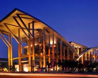 Marcopolo Homestay Pekanbaru - Pekanbaru - Toà nhà