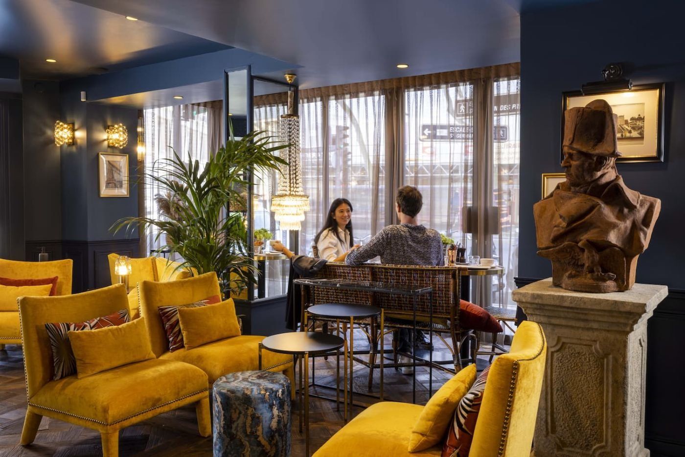 ويلكام هوتل - باريس - ردهة