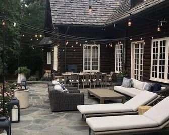 Virginia's Villa at Lake Ida~ Enjoy nature in a charming luxurious 1b/1b villa - Hamilton - Patio