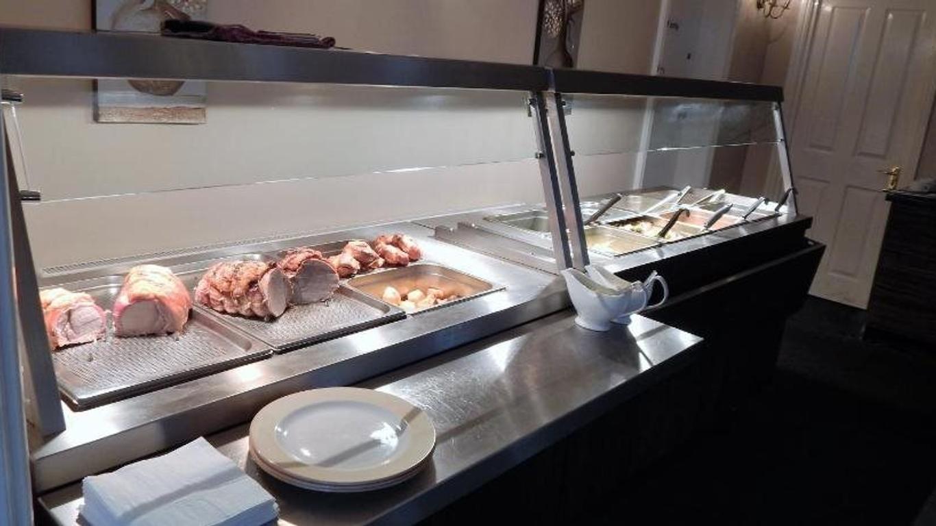 ذا فالكون إن