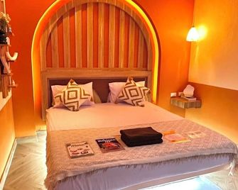 Honey Inn - Pathum Thani - Habitación