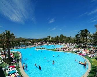 Club MAC Alcudia - אלסודיה - בריכה
