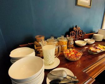 Windarra On High - Launceston - Buffet