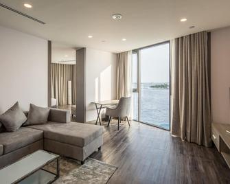Maagiri Hotel - Malé - Sala de estar
