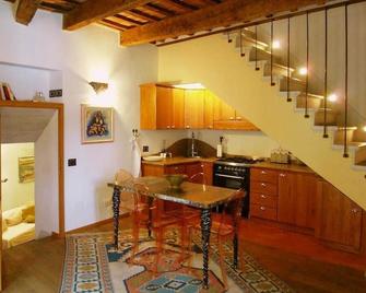 Guest House il Borgo di Sempronio - Semproniano - Kitchen