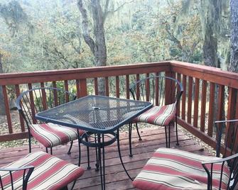 Unplug, relax and rejeuvenate in our tiny house featuring off-the-grid living - Carmel Valley - Balcony