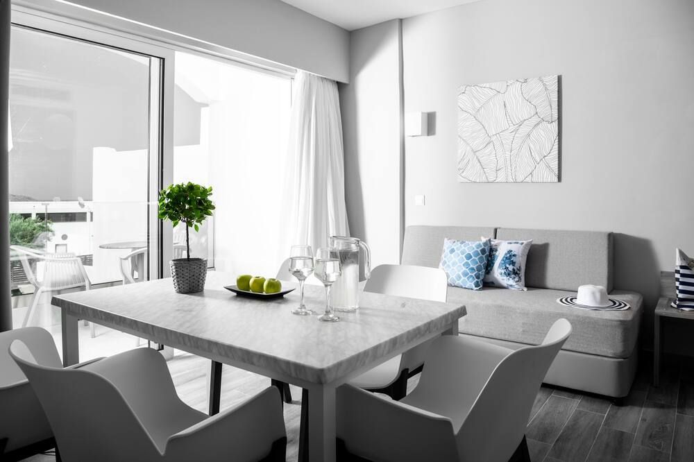 Elounda Breeze Resort