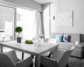 Elounda Breeze Resort - Elounda - Ruokailuhuone