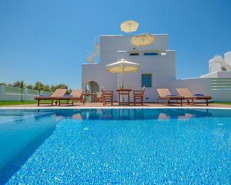 My Villa - Naxos - Pool