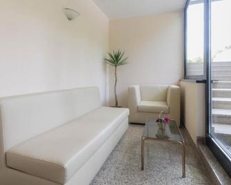 Lido - Gargnano - Living room