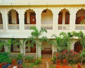 Banana Hostel Pushkar - Pushkar - Building