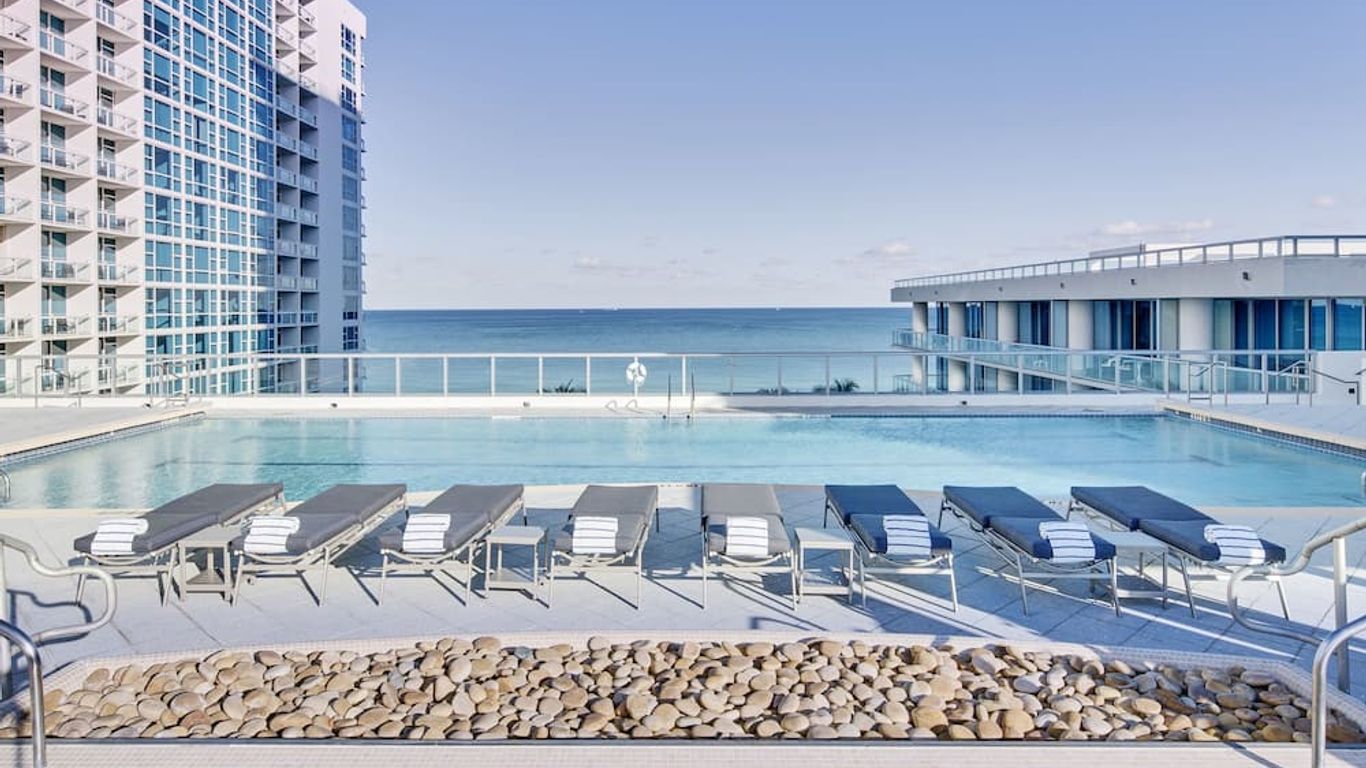 Carillon Miami Wellness Resort