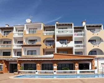 Aldea 2 Cala Fornells - Peguera - Edificio