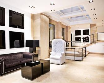 Hotel Clarin - Oviedo - Lobby