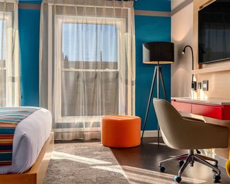 Century Park Hotel - Los Ángeles - Servicio de la habitación
