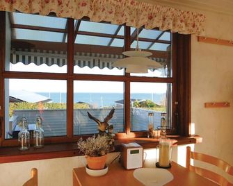 Two-Bedroom Holiday Home In Haderslev - Haderslev - Ресторан