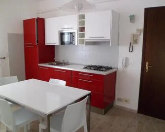 Residence Eur - Sottomarina - Keuken